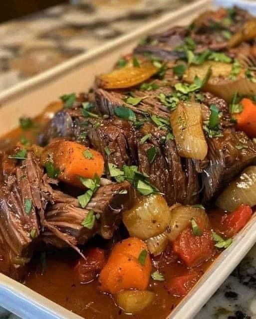 Classic Pot Roast with Vegetables 464686494_524422900368644_5978099818273904354_n