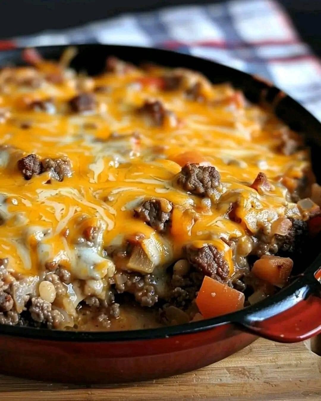 Amish Hamburger Steak Bake 🍽️ 481128968_1734656470728102_832300137156199091_n